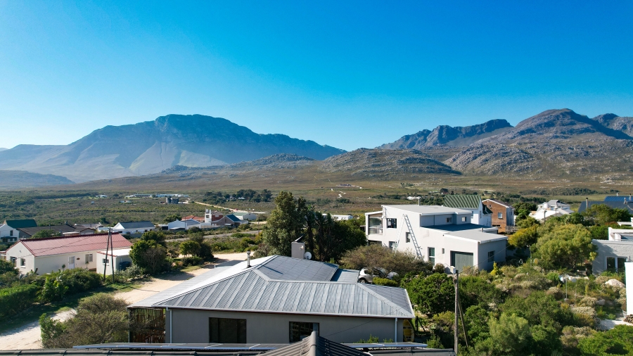 4 Bedroom Property for Sale in Pringle Bay Western Cape
